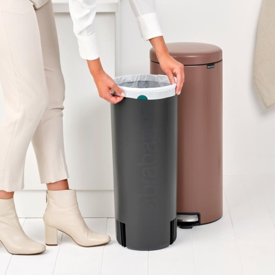 Brabantia Çöp Kutusu 30 litre Newicon Pedallı Satin Taupe 234040 - Thumbnail 20BRA234040