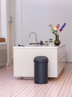 Brabantia Çöp Kutusu Büyük Boy 60 lt Dokunmatik Matt Black 402548