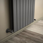 Tip 20V Dekoratif Radyatör 600x588 Antrasit