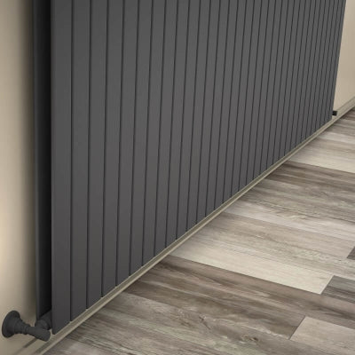 Tip 20V Dekoratif Radyatör 900x2438 Antrasit